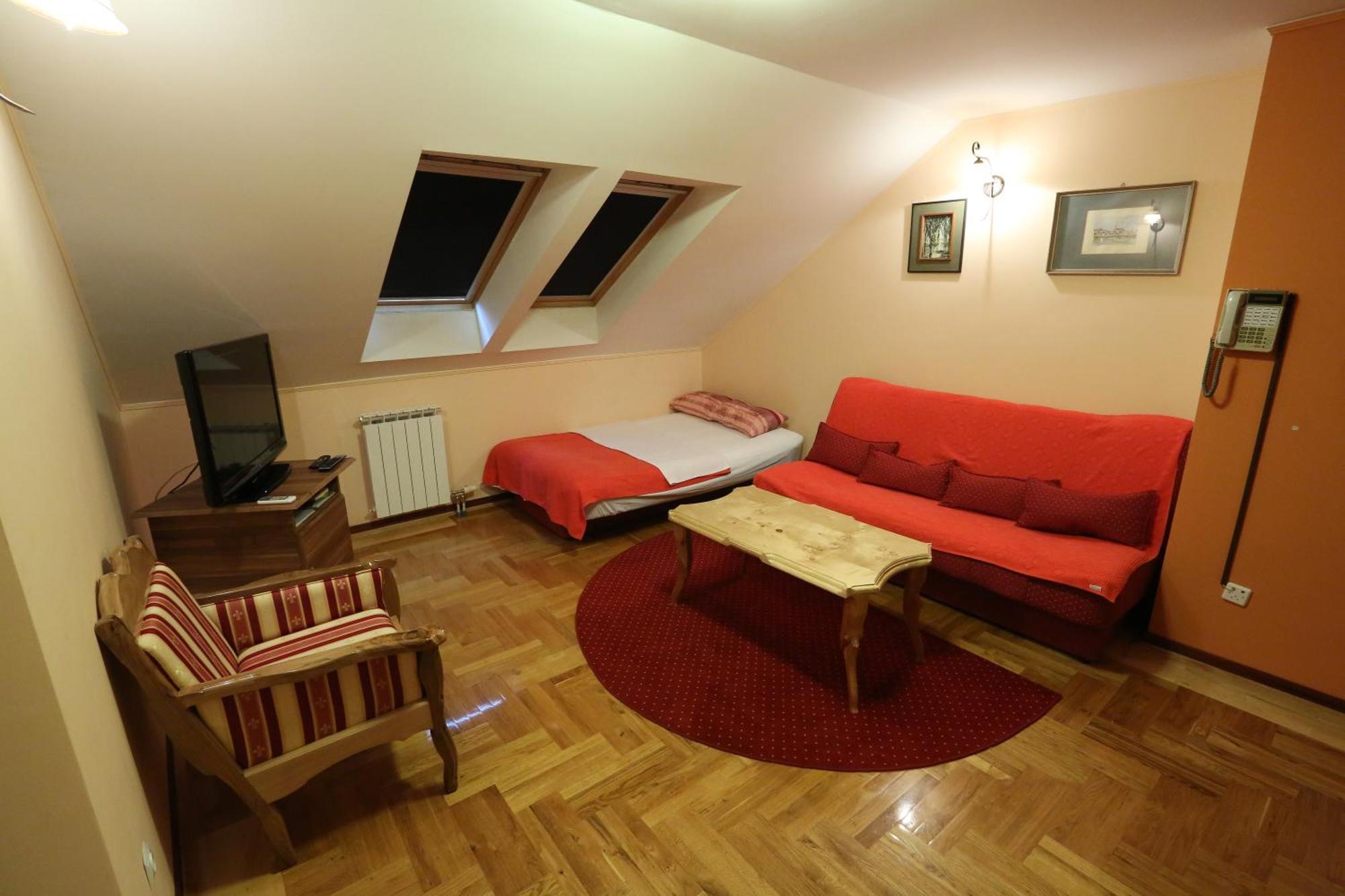 Apartments & Rooms Vienna Osijek Quarto foto